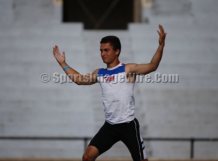 2014NCSMOCfri-241.JPG - 2014 North Coast Section Meet of Champions, May 30-31, Edwards Stadium, Berkeley, CA.