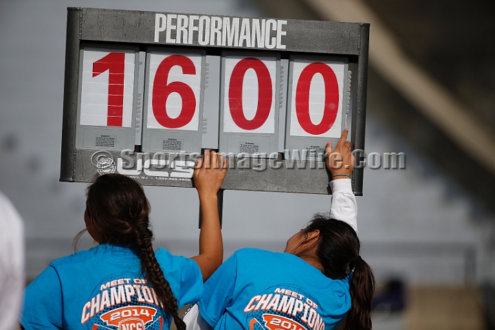 2014NCSMOCfri-242.JPG - 2014 North Coast Section Meet of Champions, May 30-31, Edwards Stadium, Berkeley, CA.