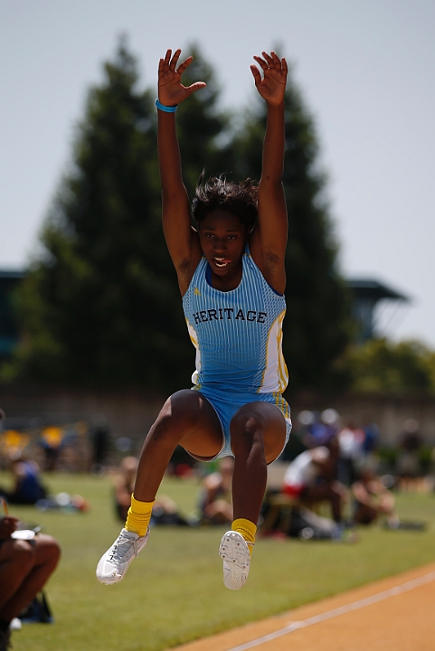 2014NCSMOCsat-074.JPG - 2014 North Coast Section Meet of Champions, May 30-31, Edwards Stadium, Berkeley, CA.