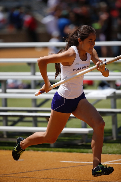 2014NCSMOCsat-143.JPG - 2014 North Coast Section Meet of Champions, May 30-31, Edwards Stadium, Berkeley, CA.