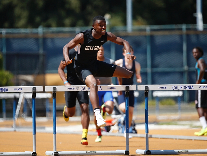 2014NCSMOCsat-188.JPG - 2014 North Coast Section Meet of Champions, May 30-31, Edwards Stadium, Berkeley, CA.