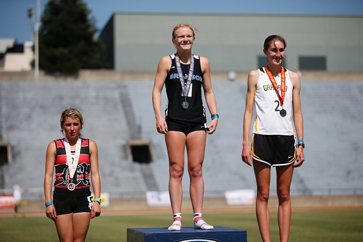 2014NCSMOCsat-238.JPG - 2014 North Coast Section Meet of Champions, May 30-31, Edwards Stadium, Berkeley, CA.