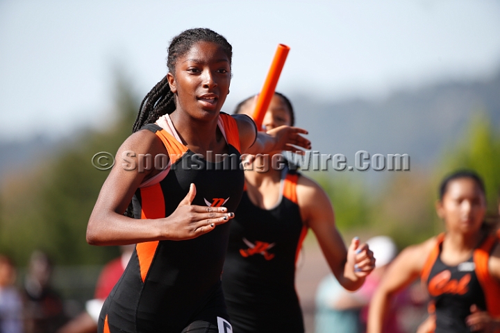 2014NCSTriValley-009.JPG - 2014 North Coast Section Tri-Valley Championships, May 24, Amador Valley High School.