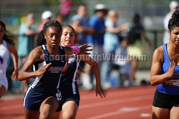 2014NCSTriValley-010.JPG - 2014 North Coast Section Tri-Valley Championships, May 24, Amador Valley High School.