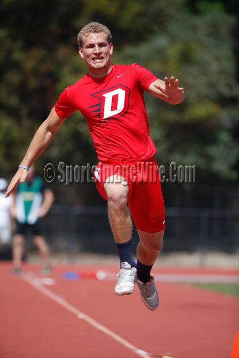 2014NCSTriValley-063.JPG - 2014 North Coast Section Tri-Valley Championships, May 24, Amador Valley High School.