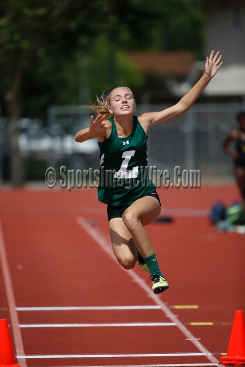 2014NCSTriValley-069.JPG - 2014 North Coast Section Tri-Valley Championships, May 24, Amador Valley High School.