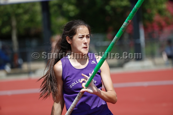 2014NCSTriValley-084.JPG - 2014 North Coast Section Tri-Valley Championships, May 24, Amador Valley High School.