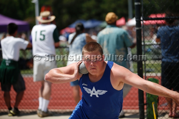 2014NCSTriValley-120.JPG - 2014 North Coast Section Tri-Valley Championships, May 24, Amador Valley High School.