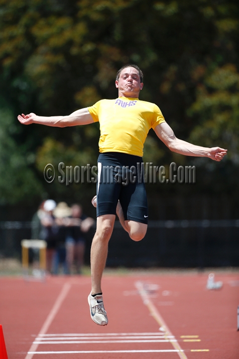 2014NCSTriValley-176.JPG - 2014 North Coast Section Tri-Valley Championships, May 24, Amador Valley High School.