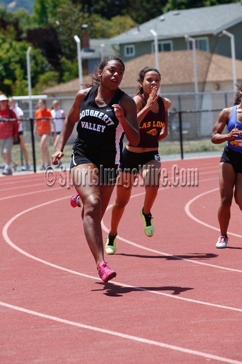 2014NCSTriValley-190.JPG - 2014 North Coast Section Tri-Valley Championships, May 24, Amador Valley High School.