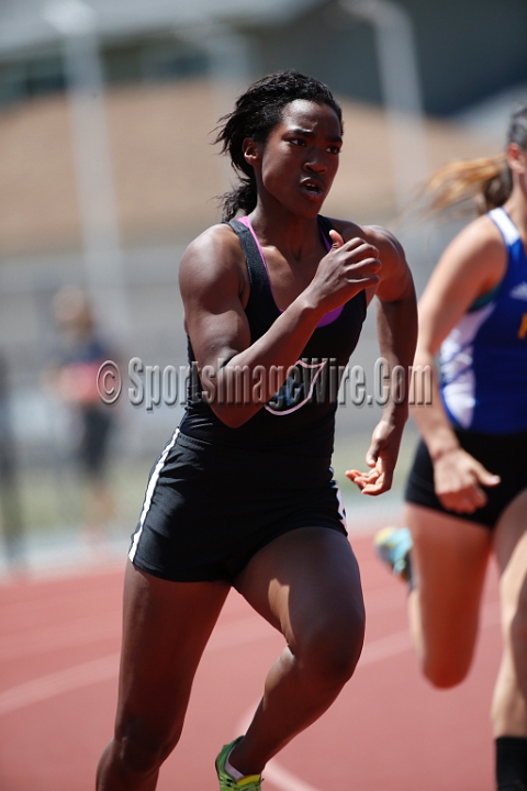 2014NCSTriValley-191.JPG - 2014 North Coast Section Tri-Valley Championships, May 24, Amador Valley High School.