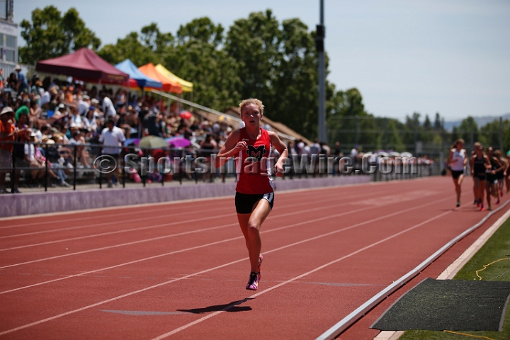 2014NCSTriValley-216.JPG - 2014 North Coast Section Tri-Valley Championships, May 24, Amador Valley High School.