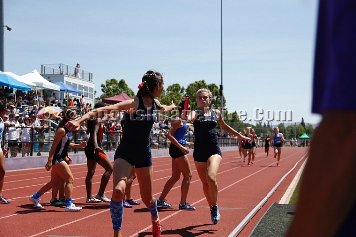 2014NCSTriValley-246.JPG - 2014 North Coast Section Tri-Valley Championships, May 24, Amador Valley High School.
