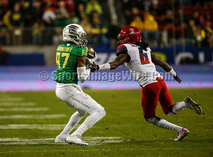2014P12FB-013.JPG - Dec 5, 2014; Santa Clara, CA, USA; Arizona Wildcats against the Oregon Ducks before the Pac-12 Championship game at Levi's Stadium. Dec 5, 2014; Santa Clara, CA, USA; Oregon Ducks against the Arizona Wildcats before the Pac-12 Championship game at Levi's Stadium. 