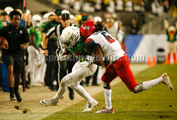 2014P12FB-017.JPG - Dec 5, 2014; Santa Clara, CA, USA; Arizona Wildcats against the Oregon Ducks before the Pac-12 Championship game at Levi's Stadium. Dec 5, 2014; Santa Clara, CA, USA; Oregon Ducks against the Arizona Wildcats before the Pac-12 Championship game at Levi's Stadium. 