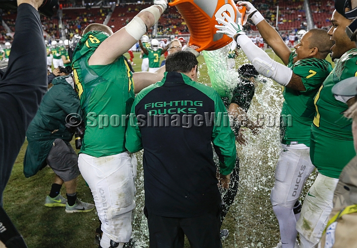 2014P12FB-043.JPG - Dec 5, 2014; Santa Clara, CA, USA; Arizona Wildcats against the Oregon Ducks before the Pac-12 Championship game at Levi's Stadium. Dec 5, 2014; Santa Clara, CA, USA; Oregon Ducks against the Arizona Wildcats before the Pac-12 Championship game at Levi's Stadium. 