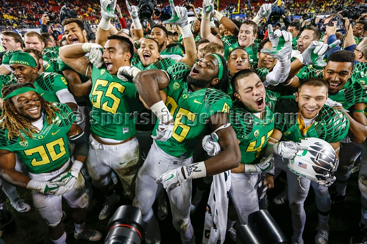 2014P12FB-046.JPG - Dec 5, 2014; Santa Clara, CA, USA; Arizona Wildcats against the Oregon Ducks before the Pac-12 Championship game at Levi's Stadium. Dec 5, 2014; Santa Clara, CA, USA; Oregon Ducks against the Arizona Wildcats before the Pac-12 Championship game at Levi's Stadium. 