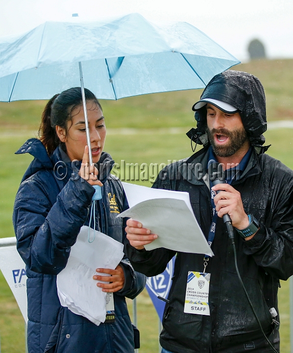 2014Pac-12XC-011.JPG - 2014 Pac-12 Cross Country Championships October 31, 2014, hosted by Cal at Metropolitan Golf Links, Oakland, CA.