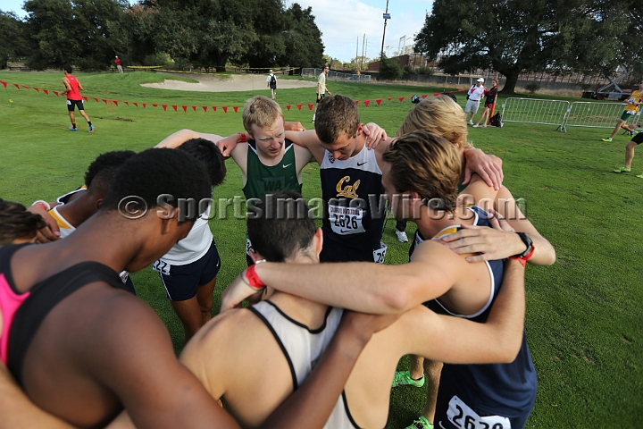2014StanfordCollMen-262.JPG - College race at the 2014 Stanford Cross Country Invitational, September 27, Stanford Golf Course, Stanford, California.