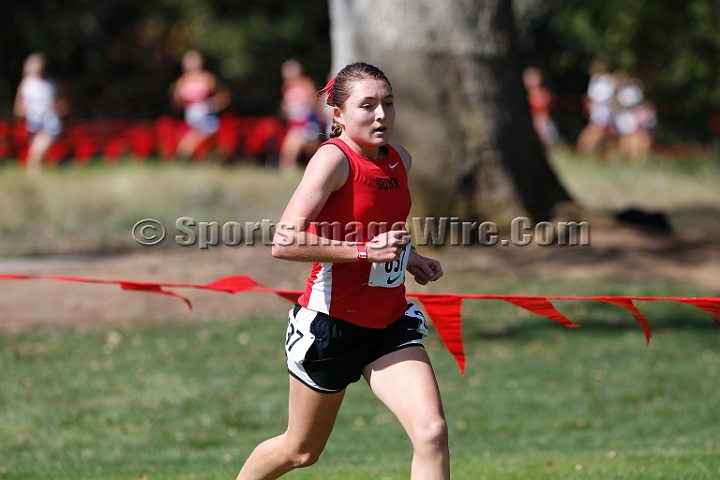 2014StanfordD1Girls-106.JPG - D1 girls race at the Stanford Invitational, September 27, Stanford Golf Course, Stanford, California.