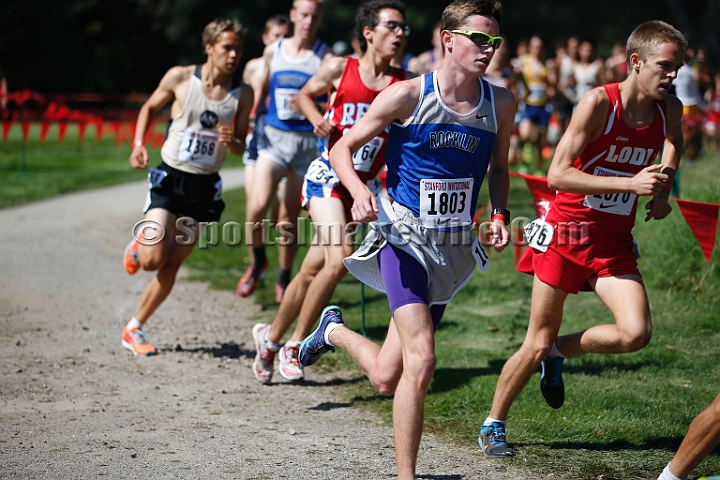 2014StanfordD2Boys-009.JPG - D2 boys race at the Stanford Invitational, September 27, Stanford Golf Course, Stanford, California.