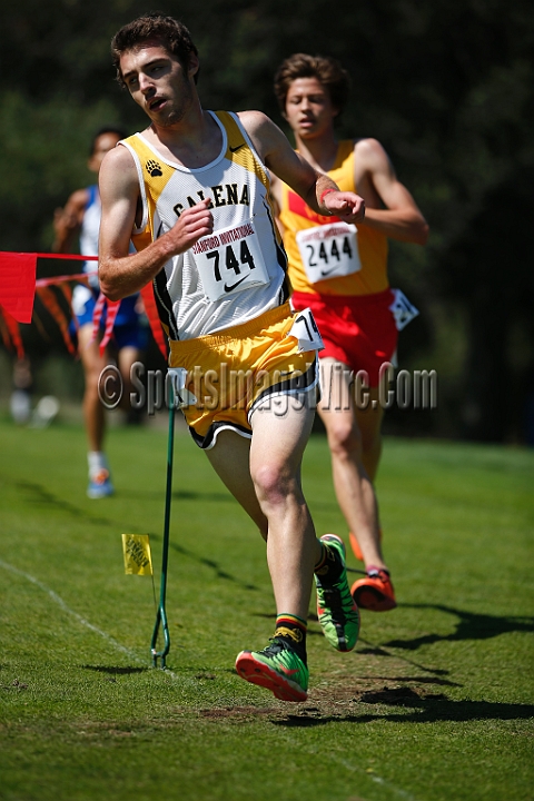 2014StanfordD2Boys-089.JPG - D2 boys race at the Stanford Invitational, September 27, Stanford Golf Course, Stanford, California.