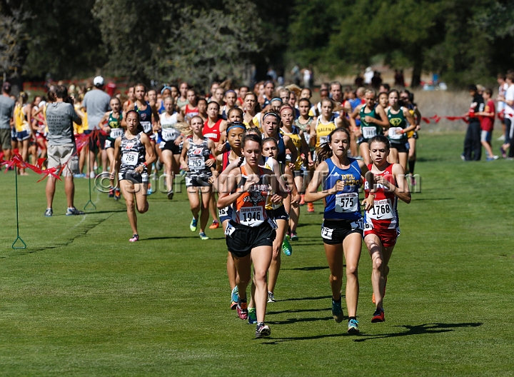 2014StanfordD2Girls-006.JPG - D2 girls race at the Stanford Invitational, September 27, Stanford Golf Course, Stanford, California.