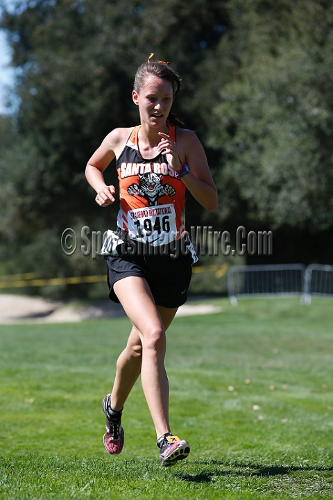 2014StanfordD2Girls-074.JPG - D2 girls race at the Stanford Invitational, September 27, Stanford Golf Course, Stanford, California.
