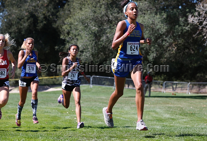 2014StanfordD2Girls-122.JPG - D2 girls race at the Stanford Invitational, September 27, Stanford Golf Course, Stanford, California.