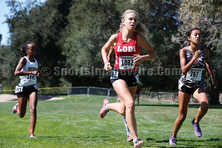2014StanfordD2Girls-126.JPG - D2 girls race at the Stanford Invitational, September 27, Stanford Golf Course, Stanford, California.