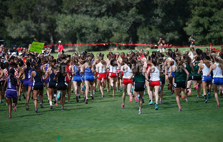 2014StanfordSeededGirls-001.JPG - Seeded girls race at the Stanford Invitational, September 27, Stanford Golf Course, Stanford, California.