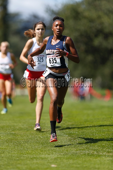 2014StanfordSeededGirls-167.JPG - Seeded girls race at the Stanford Invitational, September 27, Stanford Golf Course, Stanford, California.