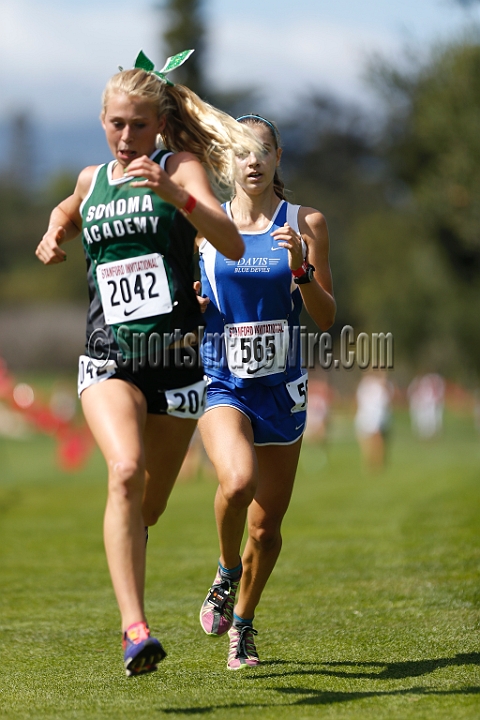 2014StanfordSeededGirls-187.JPG - Seeded girls race at the Stanford Invitational, September 27, Stanford Golf Course, Stanford, California.