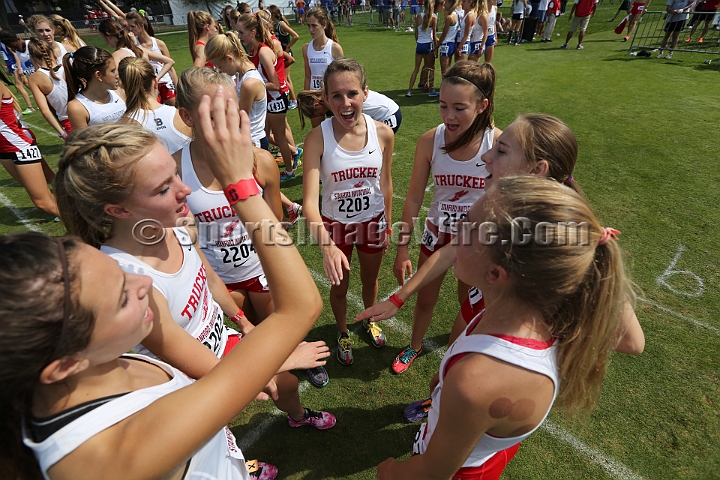 2014StanfordSeededGirls-256.JPG - Seeded girls race at the Stanford Invitational, September 27, Stanford Golf Course, Stanford, California.