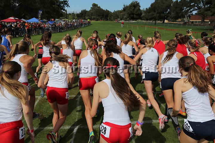 2014StanfordSeededGirls-277.JPG - Seeded girls race at the Stanford Invitational, September 27, Stanford Golf Course, Stanford, California.