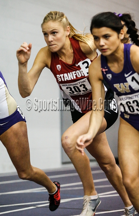 2014UWIndoorPreview-020.JPG - Jan 18, 2014; Seattle, WA, USA; in the UW Indoor preview meet at the Dempsey Indoor Track.