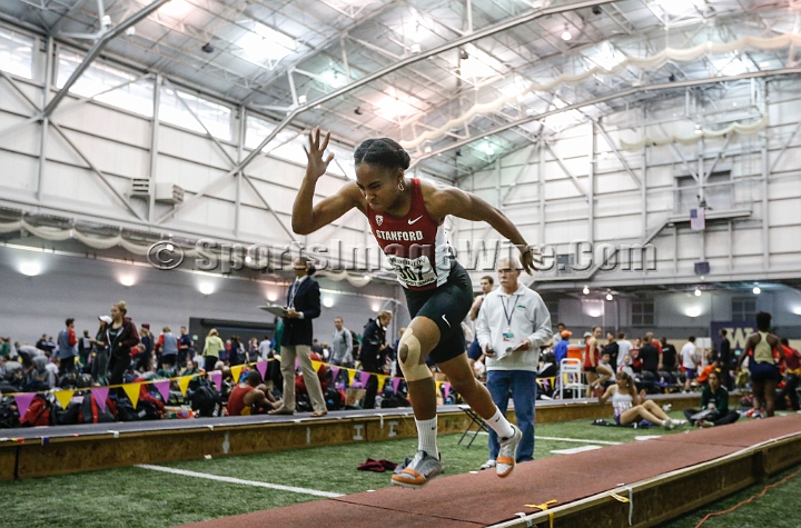 2014UWIndoorPreview-031.JPG - Jan 18, 2014; Seattle, WA, USA; in the UW Indoor preview meet at the Dempsey Indoor Track.