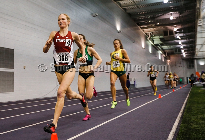 2014UWIndoorPreview-037.JPG - Jan 18, 2014; Seattle, WA, USA; in the UW Indoor preview meet at the Dempsey Indoor Track.