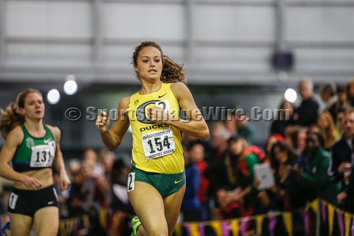 2014UWIndoorPreview-041.JPG - Jan 18, 2014; Seattle, WA, USA; in the UW Indoor preview meet at the Dempsey Indoor Track.