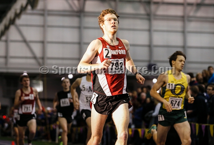 2014UWIndoorPreview-043.JPG - Jan 18, 2014; Seattle, WA, USA; in the UW Indoor preview meet at the Dempsey Indoor Track.