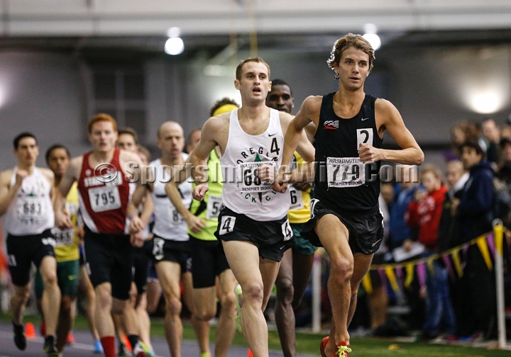 2014UWIndoorPreview-048.JPG - Jan 18, 2014; Seattle, WA, USA; in the UW Indoor preview meet at the Dempsey Indoor Track.