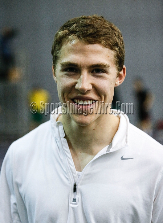2014UWIndoorPreview-062.JPG - Jan 18, 2014; Seattle, WA, USA; in the UW Indoor preview meet at the Dempsey Indoor Track.