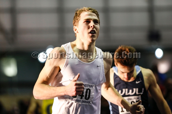 2014UWIndoorPreview-067.JPG - Jan 18, 2014; Seattle, WA, USA; in the UW Indoor preview meet at the Dempsey Indoor Track.