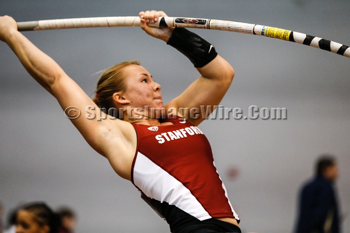 2014UWIndoorPreview-077.JPG - Jan 18, 2014; Seattle, WA, USA; in the UW Indoor preview meet at the Dempsey Indoor Track.