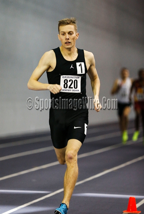 2014UWIndoorPreview-082.JPG - Jan 18, 2014; Seattle, WA, USA; in the UW Indoor preview meet at the Dempsey Indoor Track.