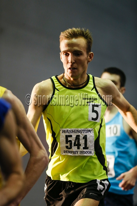 2014UWIndoorPreview-085.JPG - Jan 18, 2014; Seattle, WA, USA; in the UW Indoor preview meet at the Dempsey Indoor Track.