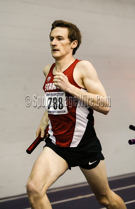 2014UWIndoorPreview-092.JPG - Jan 18, 2014; Seattle, WA, USA; in the UW Indoor preview meet at the Dempsey Indoor Track.