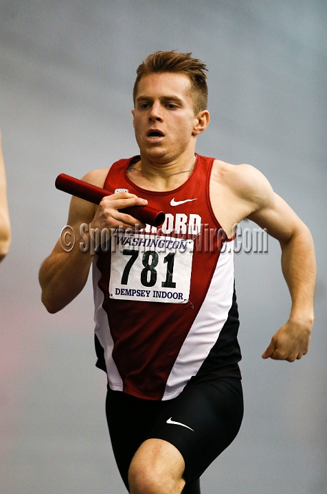 2014UWIndoorPreview-097.JPG - Jan 18, 2014; Seattle, WA, USA; in the UW Indoor preview meet at the Dempsey Indoor Track.