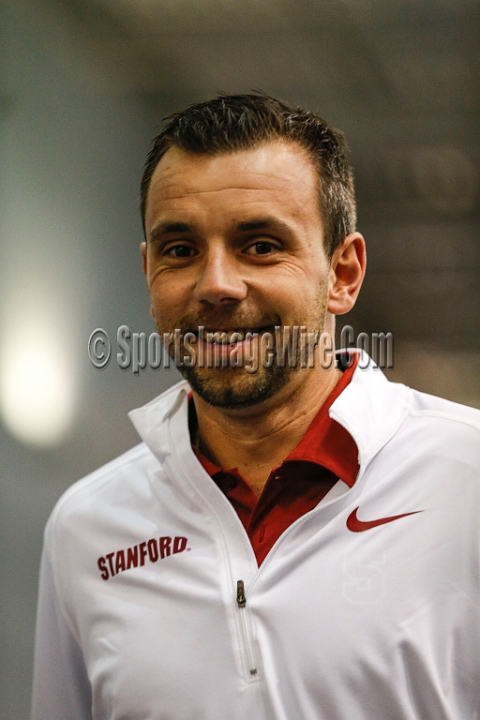 2014UWIndoorPreview-098.JPG - Jan 18, 2014; Seattle, WA, USA; in the UW Indoor preview meet at the Dempsey Indoor Track.