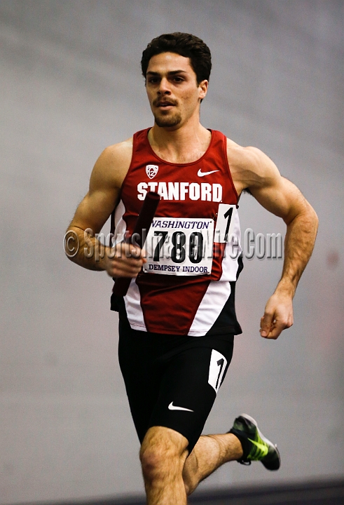 2014UWIndoorPreview-102.JPG - Jan 18, 2014; Seattle, WA, USA; in the UW Indoor preview meet at the Dempsey Indoor Track.